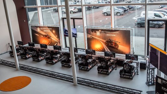 Giveaways Every Day: Win The Champion's Rig & Sim Racing Hardware At Sim Formula Europe 2025!